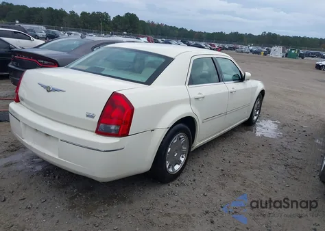 2006 Chrysler 300 Touring из США, поврежденный, VIN 2C3KA53G56H441689